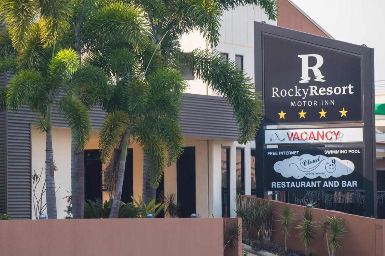 Rocky Resort Motor Inn Rockhampton Bagian luar foto